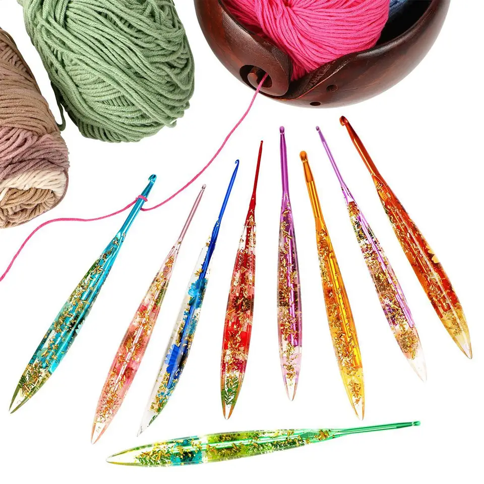 Ergonomic Floral Crochet Hooks with Stylish Design