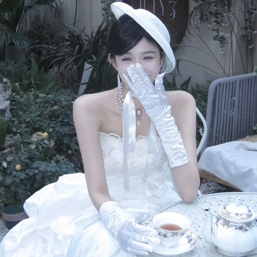 Fashion White Satin Long Gloves Lace Vintage Wedding Bridal Gloves Elastic Sweet Long Finger Mittens Women