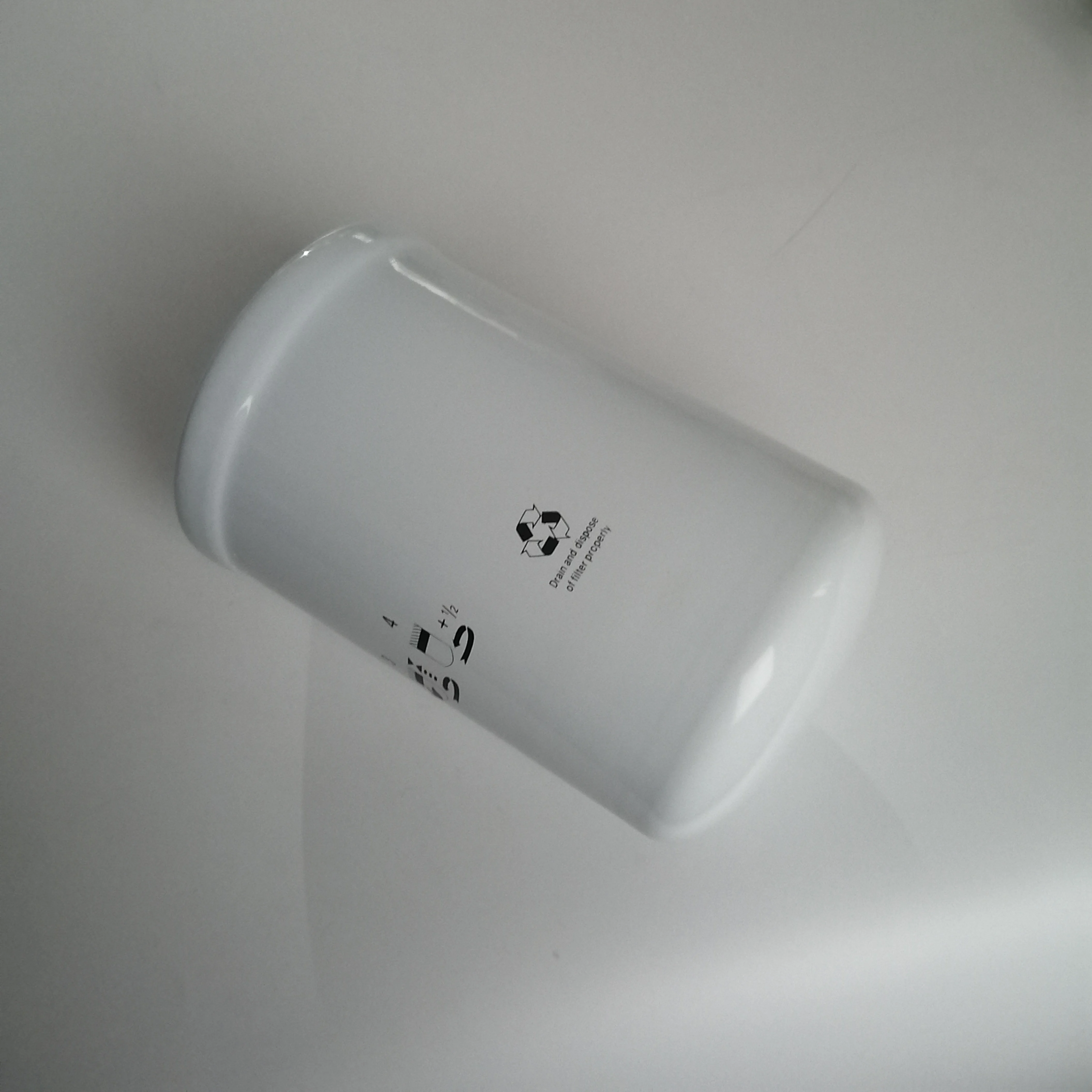 Hydraulic Oil Filter 6661248 For Bobcat 453 543 643 753 763 773 843 853 873 953