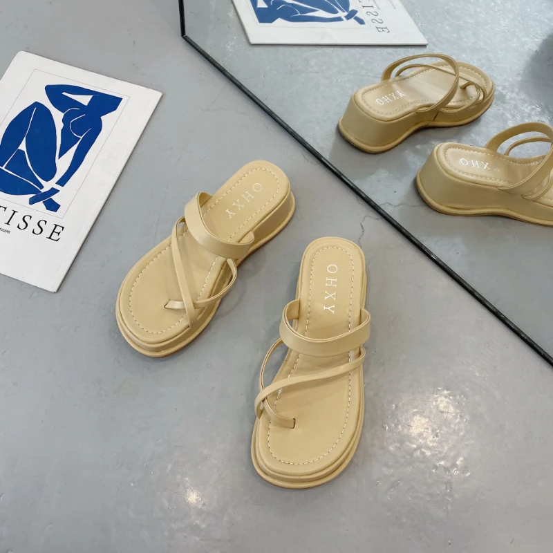 

Шлепанцы женские на платформе, летние сандалии на танкетке, с клипсой, без застежек, фотоальбом, сланцы, цвет белый