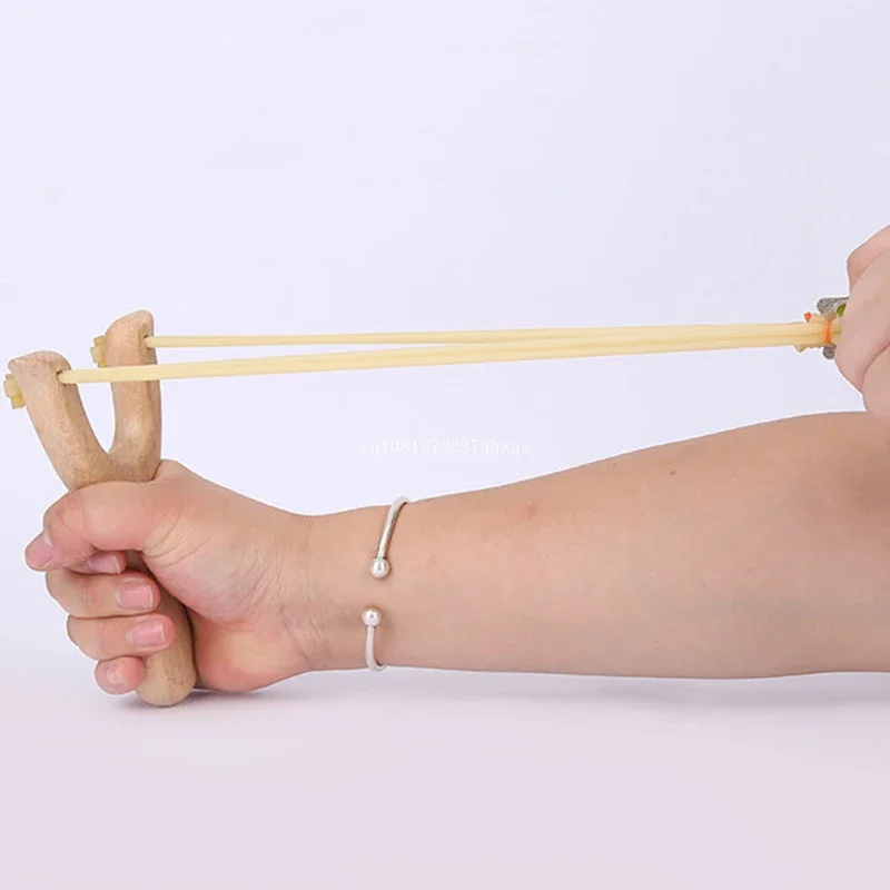 Рисунок 2 - Рогатка деревянная уличная