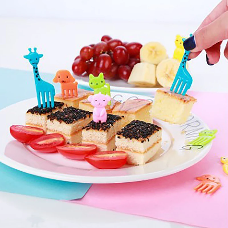 Description Picture 5 of itemAnimal Fruit Fork Food Grade Plastic Mini Cartoon Kids Cake Fruit Toothpick Bento Lunch Bento Accessories Party Decoration Gift