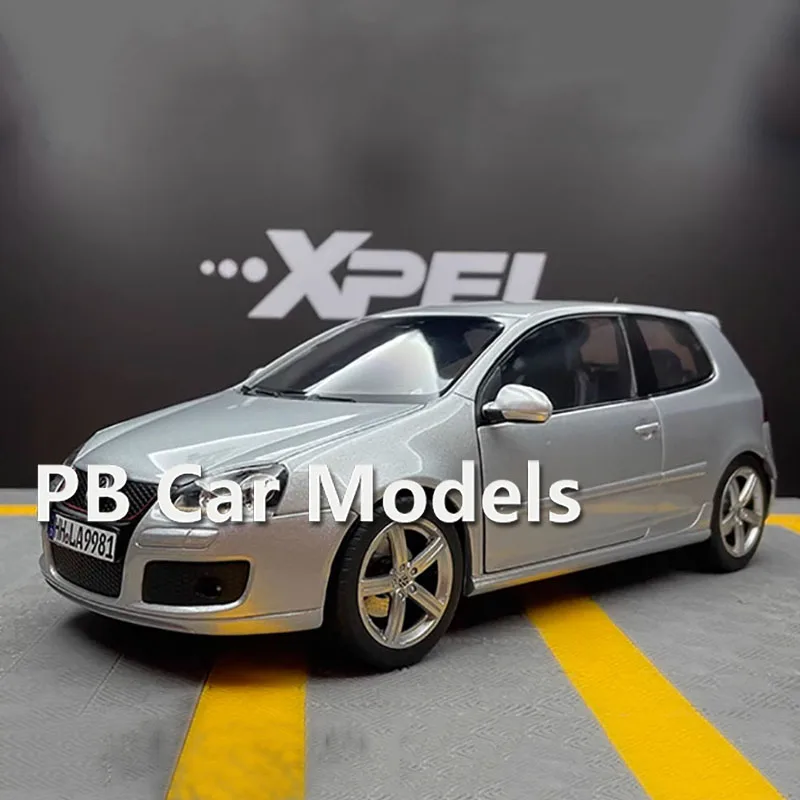 

NOREV 1:18 Golf GTI 2007 Alloy Car Model Fifth Generation+small gift