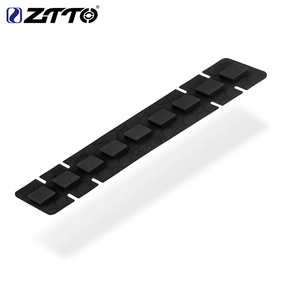 タグ付き未使用品　CFT. suspender wrap saropetto Amazon.com: 68610-04030 Front Door Check for 2016-2023