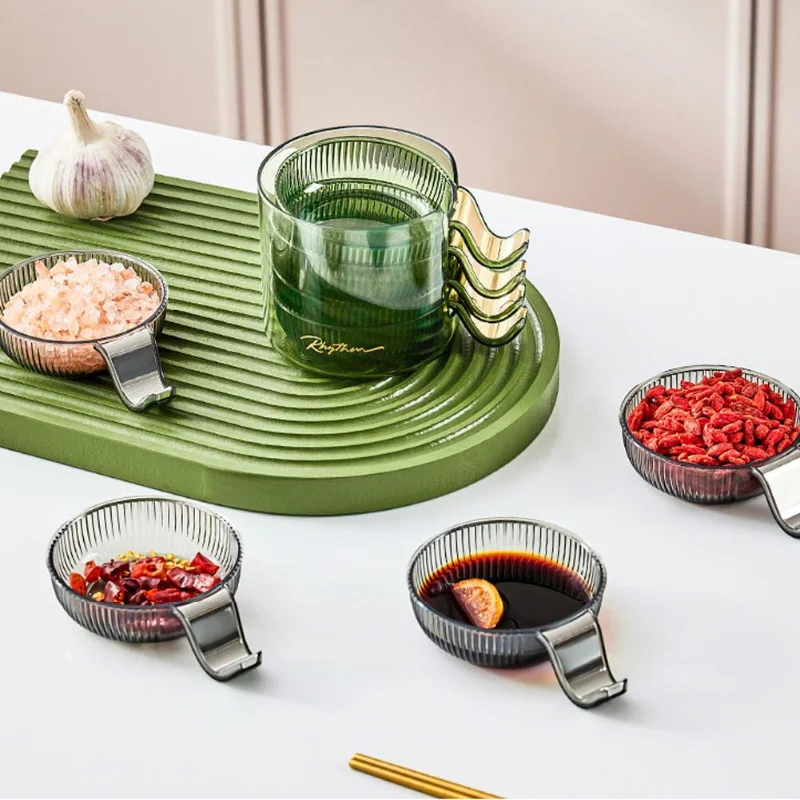 

Многослойные блюда для погружения в семейную кухню для легкой очистки, а также могут служить как зернистость и диспенсер для бутылок с масл...