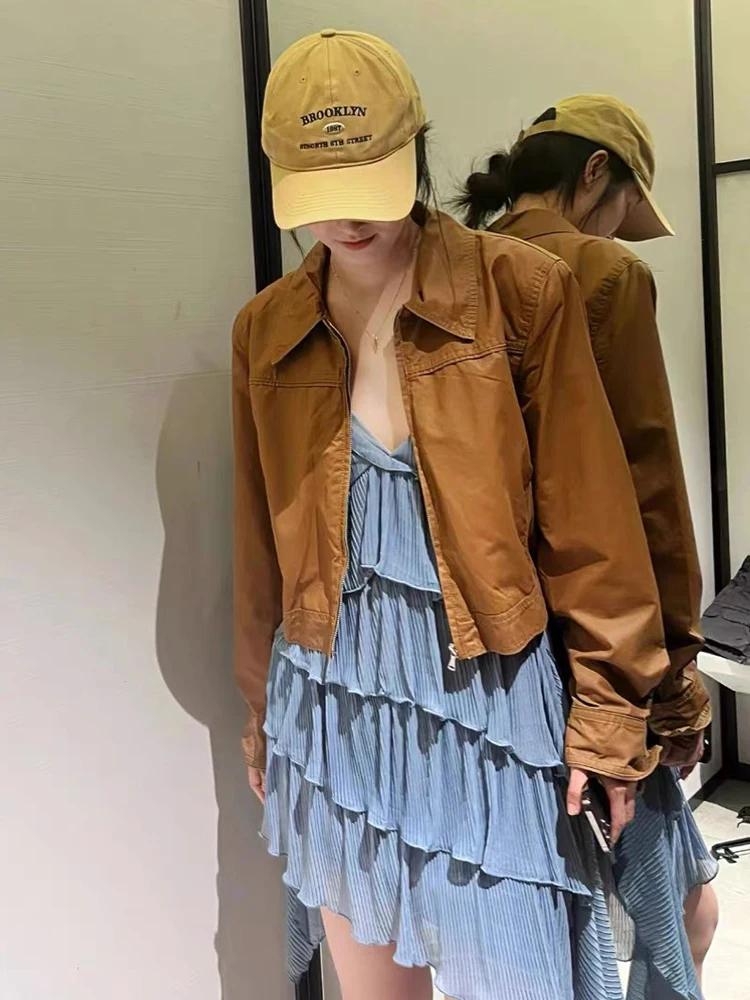 Рисунок 2 - Осенне-зимняя женская куртка из