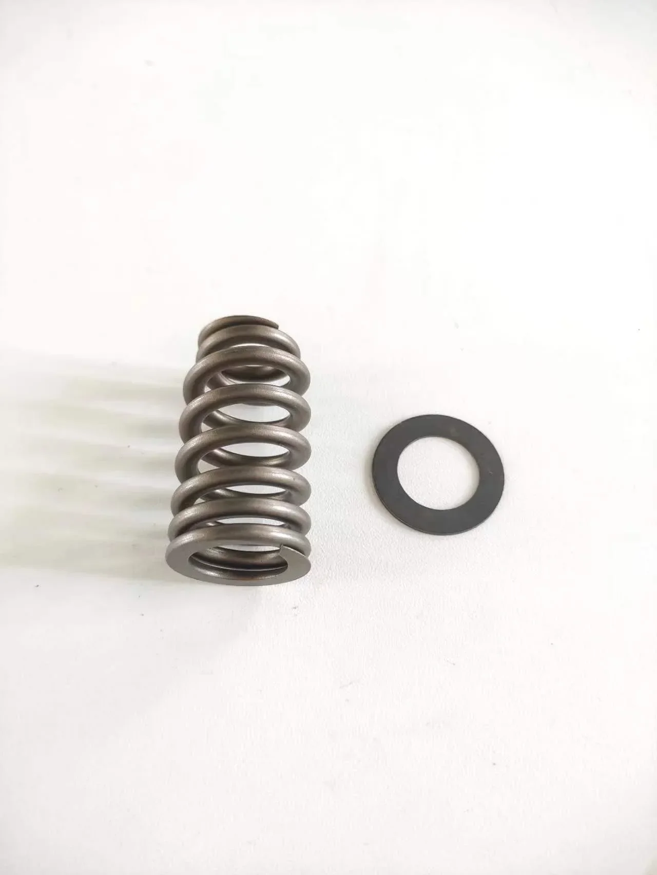 Original 1pc 68080909AB for Chrysler 300c Jeep Grand Cherokee Dodge Pickup Ram Warrior 2009- Valve Spring