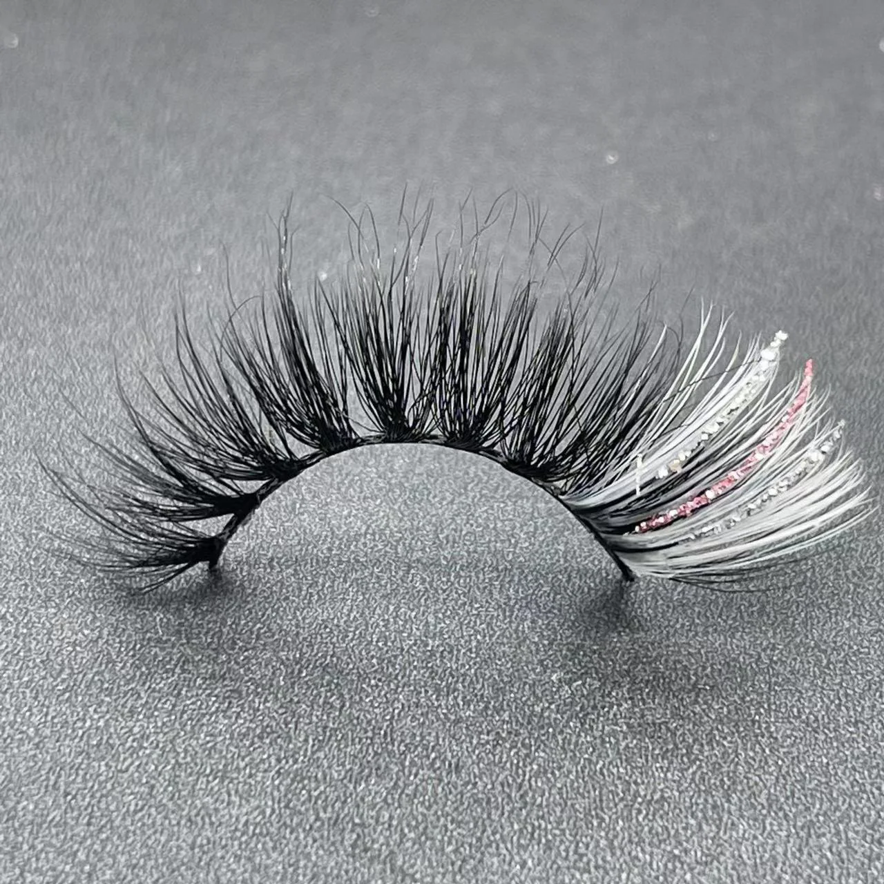 Hbzgtlad Colored Lashes Glitter Mink 15mm -20mm Fluffy Color Streaks Cosplay Makeup Beauty Eyelashes -Zentai shop online S1bdda73dcb9c4d6292cdb7751f79bef0X.jpg