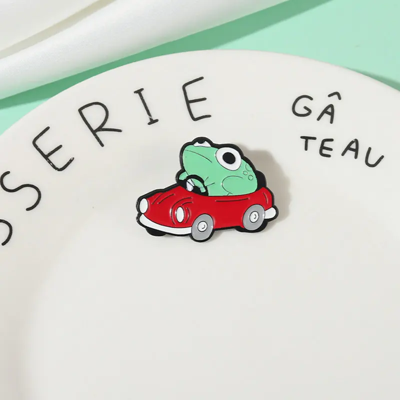 10 PCS / LOT Froggy Driver Enamel Pins Custom Funny Animals Classic Car Brooches Bag Hat Lapel Badge Cartoon Jewelry  image_0