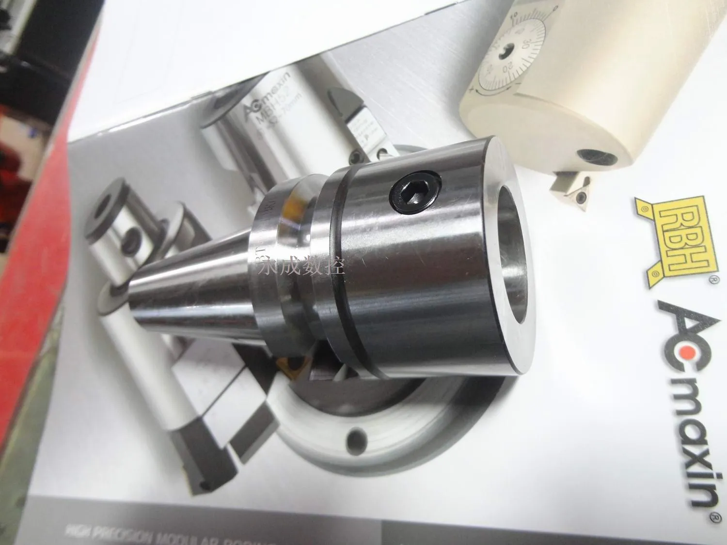 

BT50 lbk3 / lbk4 / lbk5 / lbk6 инструмент для тонкой нарезки, ручка/высокая точность/тонкий пруд, грубый пруд BT40 / BT50