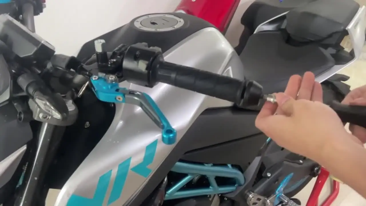 Для KAWASAKI ER6N ER6 N ER 6N 2009 2016 2015 2014 2013 2012 2010 2011 Мотоциклетные ручки на руль концевая