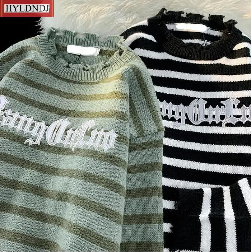 Рисунок 3 - Мужские и женские винтажные свитеры