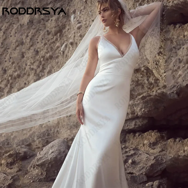 

RODDRSYA V-Neck Sleeveless Satin Bridal Party Spaghetti Straps Mermaid Bridal Gowns Backless Button Vestido De Novia Custom Made