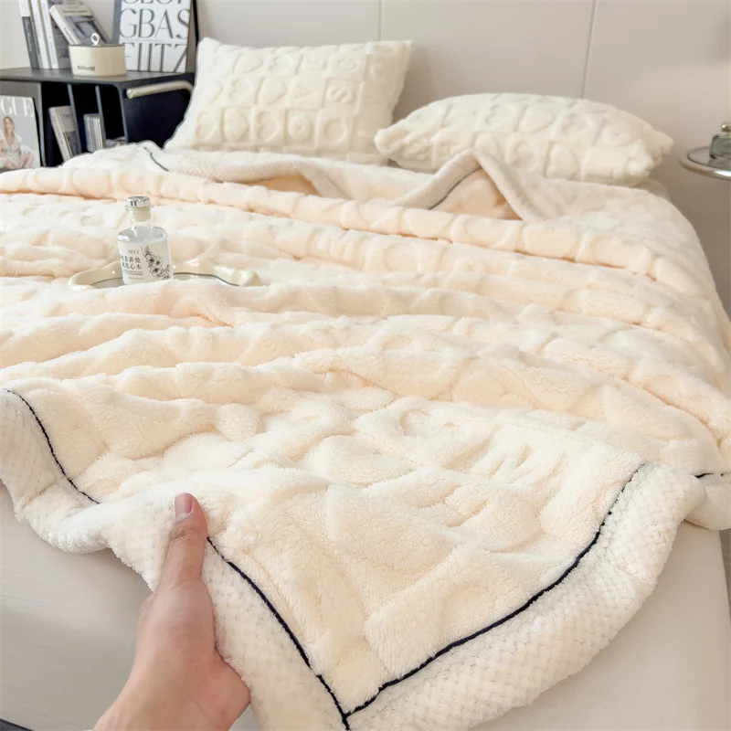 Winter Blanket New Tafu Velvet Love Pattern Embossed Napping Blanket Soft Comfortable Warm AB Side Single Double Person Quilt