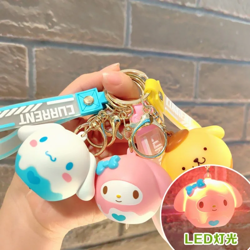 

Creative Luminous Sanrioed Kuromi Cinnamoroll Keychain Pendant Cute Pompom Purin Car Key Chain Pendant Gift Wholesale