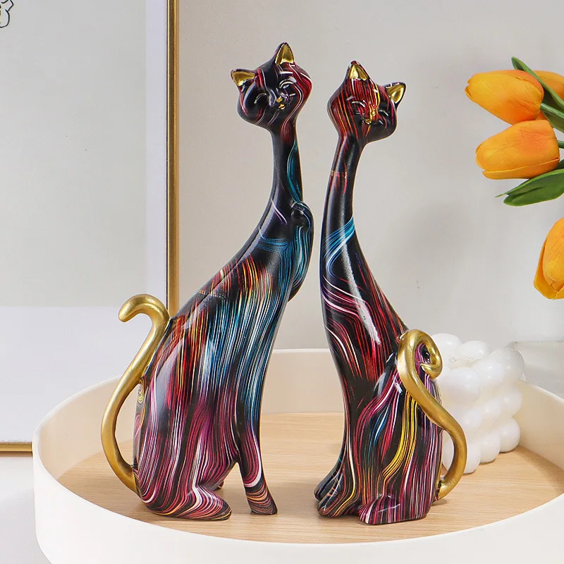 

Creative European style home oil painting couple cat animal decorations hotel living room Valentine's Day gift resin crafts