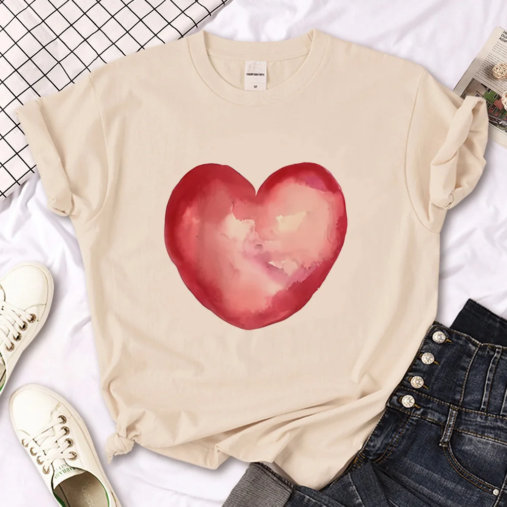 

Женская футболка с леопардовым принтом