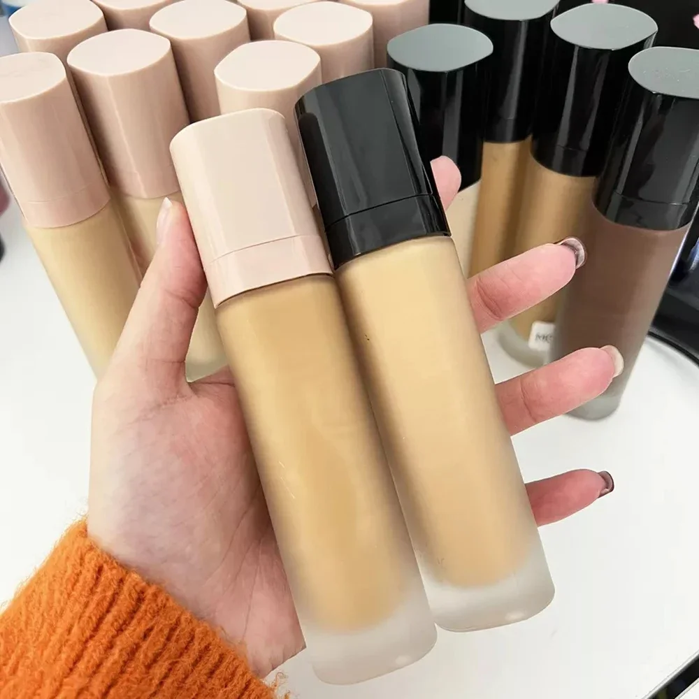 Private Label Liquid Foundation Custom Bulk 13-color Long-lasting Oil Control Concealer Pore-less Full Coverage Face Makeup 4