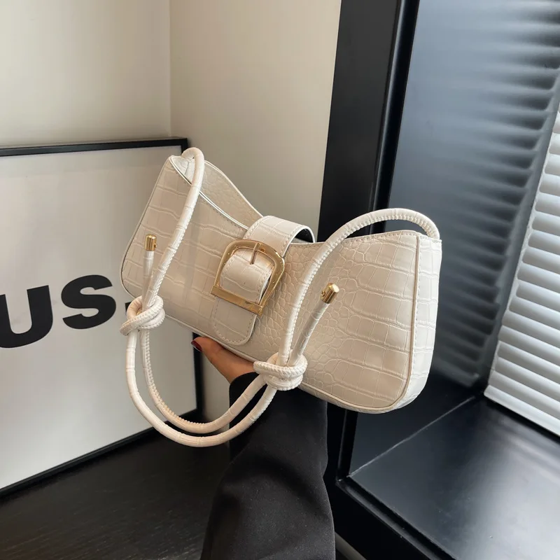 Рисунок 2 - Сумка через плечо женская с французской текстурой