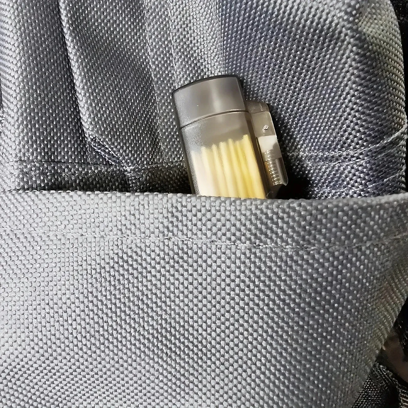 Portable Toothpick & Swab Holder, Leak-Proof with Metal Cylindrical Design