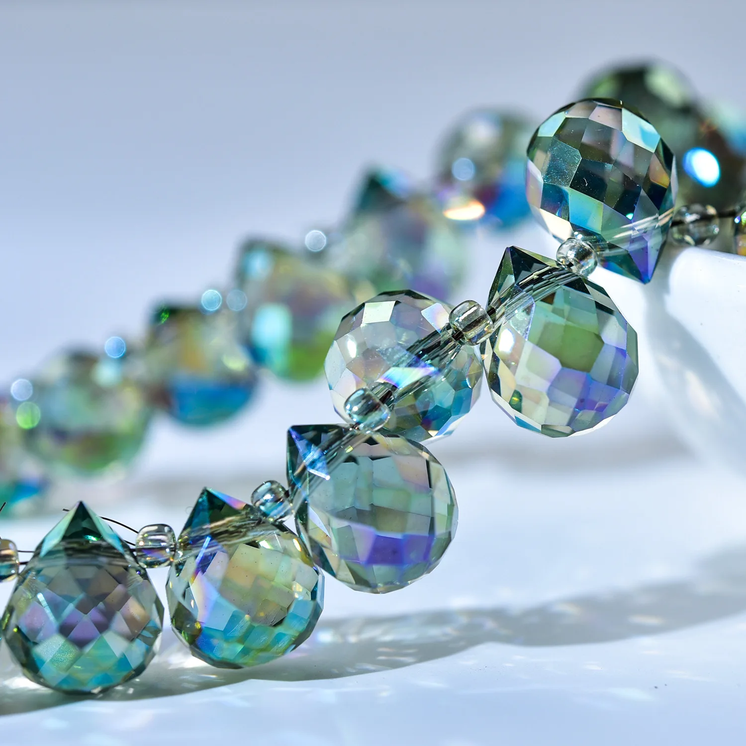 

Green Crystal Beads Glass Geometric Water Drop Loose Spacer Bead for Jewelry Making DIY Bracelets Earrings Necklace Accessories