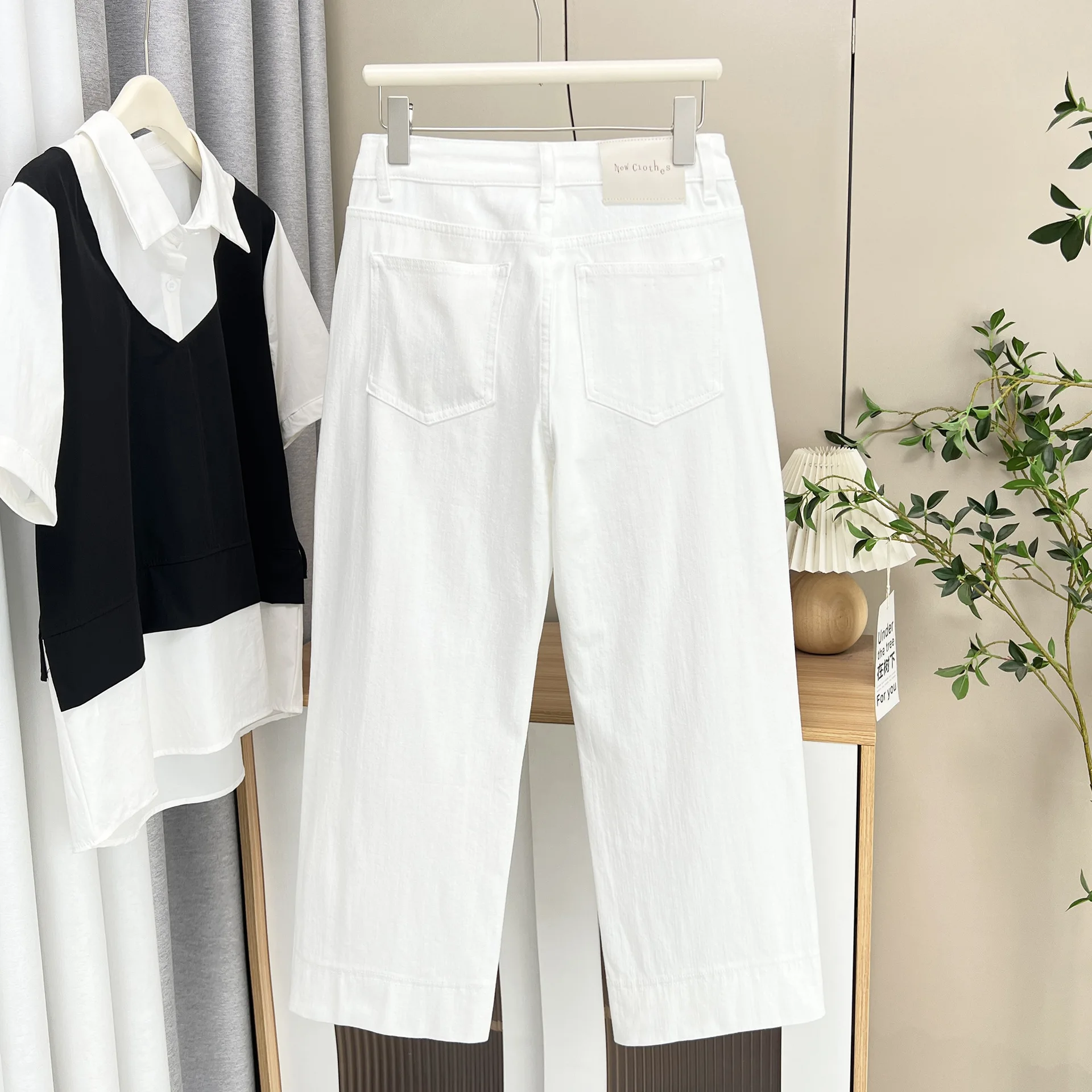 2025 Plus Size Women's Jeans Casual Ankle Style Bottoms 100KG Premium White Denim Straight Leg Pants 5322