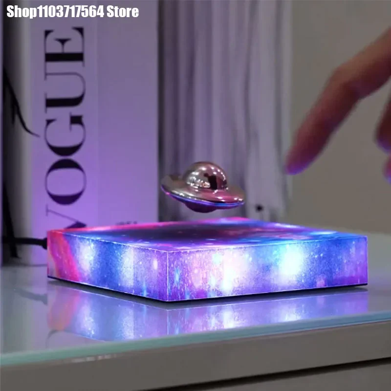 

Запатентованная Новинка магнитная левитация НЛО звезда искусственная звезда высокотехнологичное украшение для дома креативное детское Подарочное украшение светящаяся звезда основа