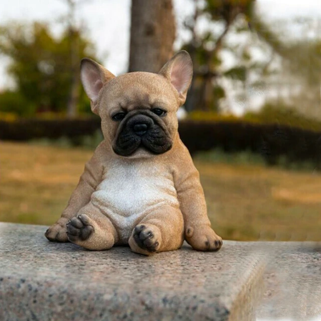 Schläfrige französische Bulldogge Figur niedlichen Welpen Statue