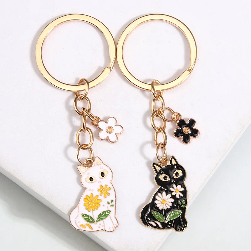 1set2pcsCuteEnamelKeychainFlowerCatKeyRingAnimalKeyChains