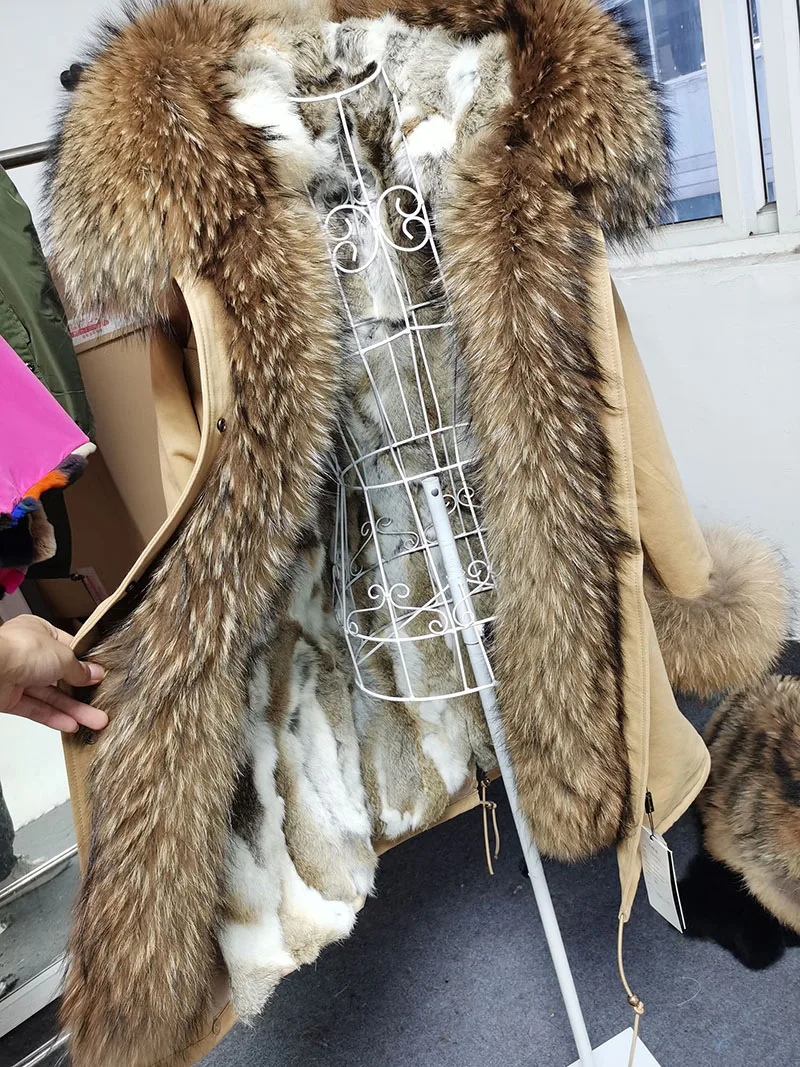 Vexaroa rabbit lining fur parka close-up