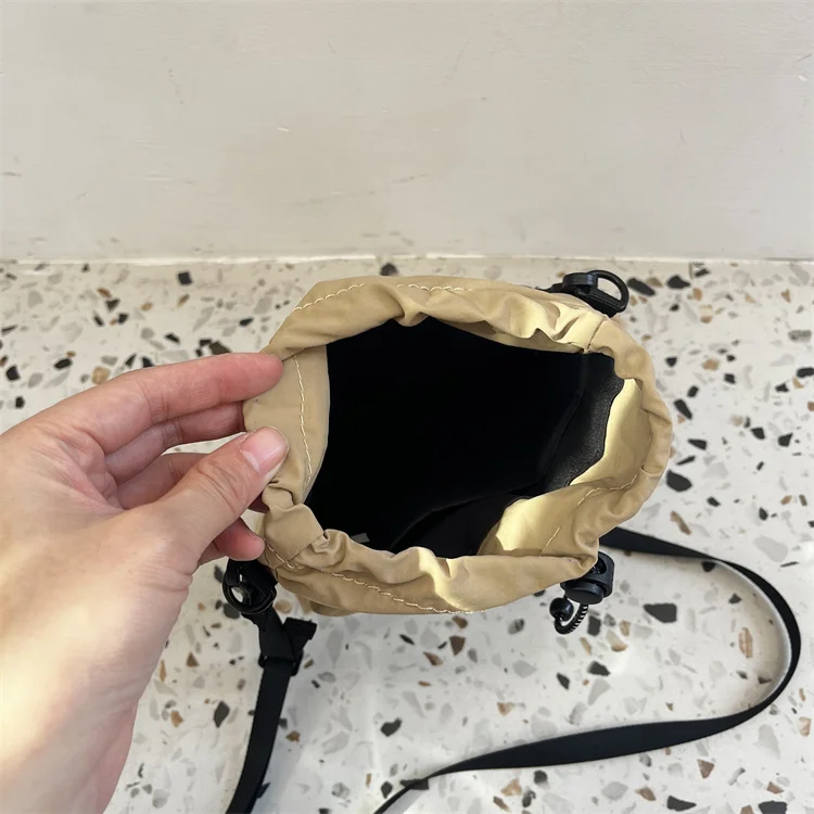 Daily Casual Drawstring Small Canvas Bag Simple and Soft Shoulder Messenger Bag for Women