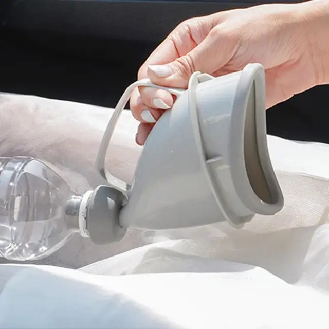 Outdoor Car Camping Toilet 4