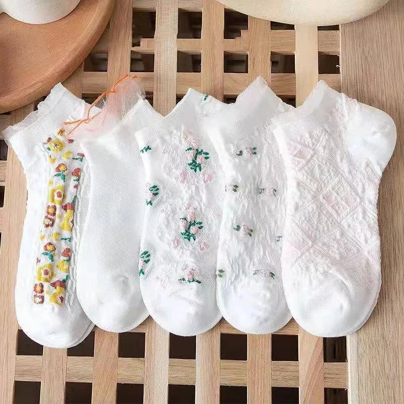 

5 Pairs Set Flowers Socks Women Pack Ankle Harajuku Kawaii Cute Cotton Skarpetkie Damski Bohemia Style Floral Invisible Socks