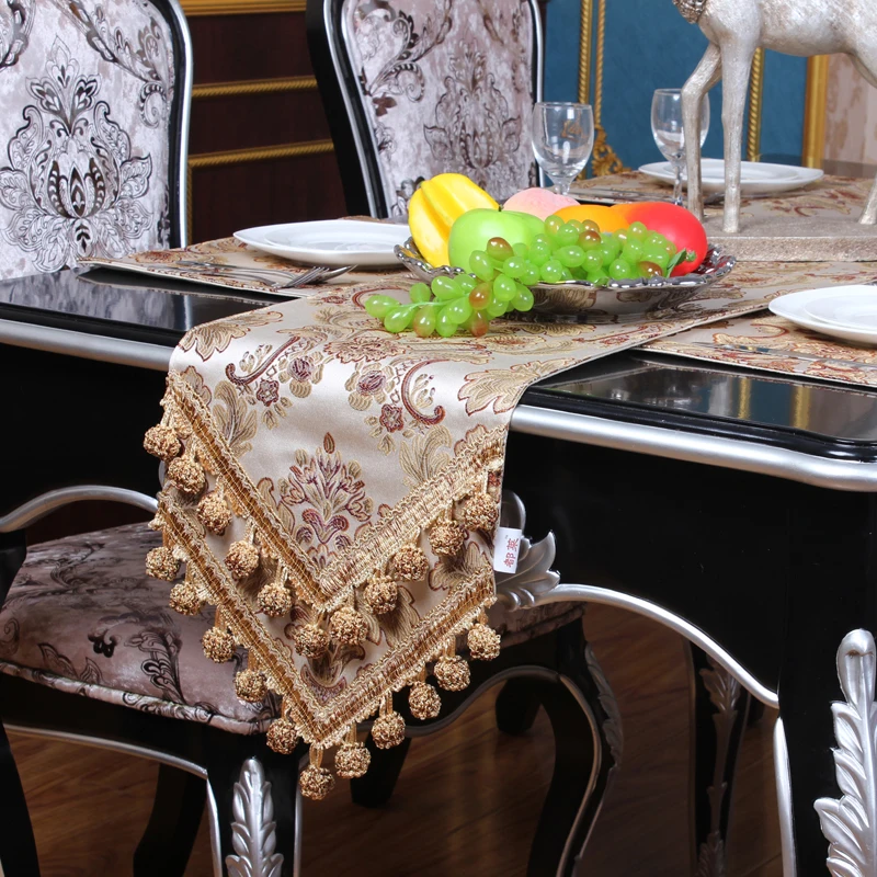 Luxury Table Runner Thick Traditional Jacquard Table Runners Multi-Tassels for Dining Room Damask Dresser Party Banquet Decor