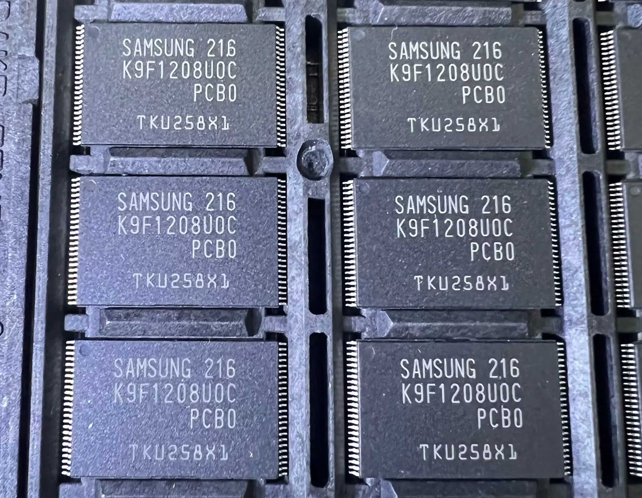 

5 шт./лот K9F1208U0C K9F1208U0C-PCB0 K9F1208UOC 100% новый TSOP48 оригинальный бесплатная доставка