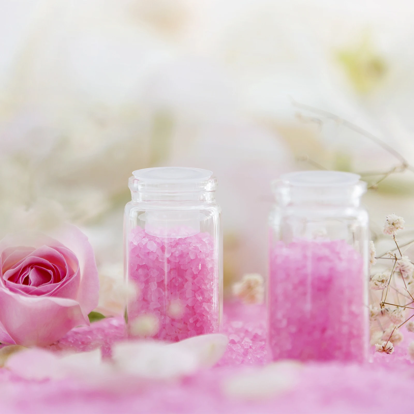 80 Pieces Salt and Pepper Shaker Stoppers 3/4 Inch 1/2 Inch 3/5 Inch and 7/16 seasoning jar salt shaker spices bottle salt pepper shakers