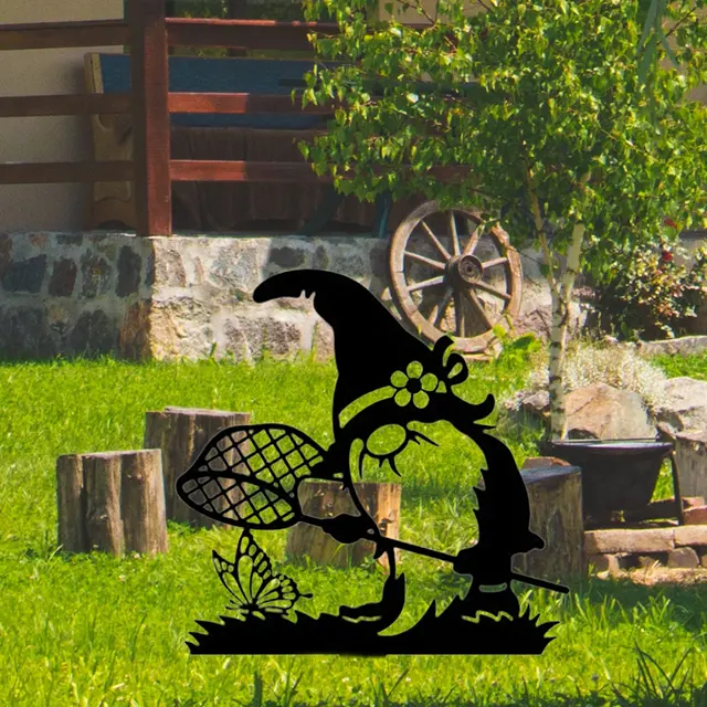 Gnome Garden Stakescute Üreges Kerti Törpék Dekoráció Dekoratív Fém Művészi Törpe Díszek Gnóm Tét Az Otthoni Udvarhoz - Image 3