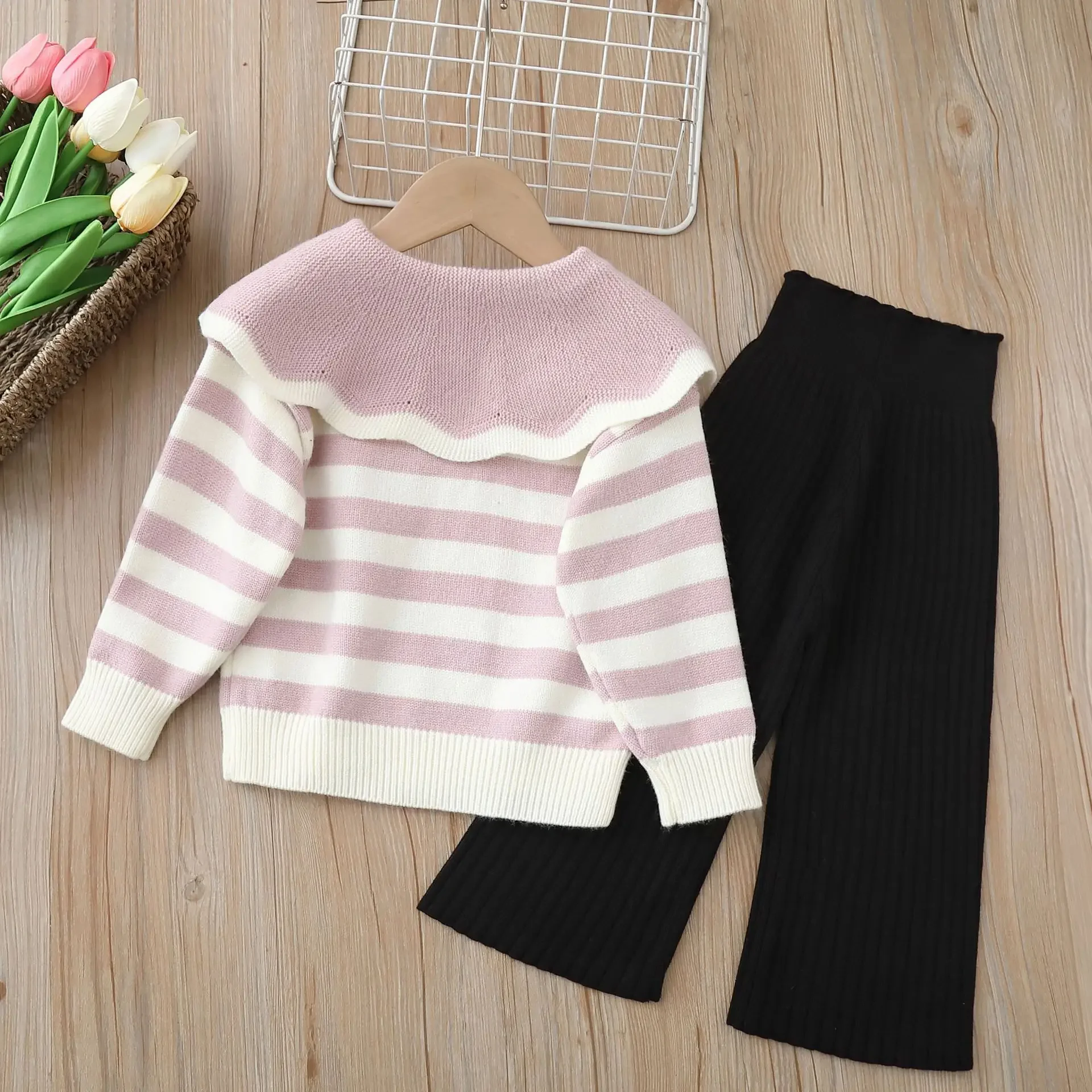 

Girls Knitted Suit New Children Lapel Striped Top Pants 2 Piece Infant Autumn and Winter Clothes Trend 1-8Y