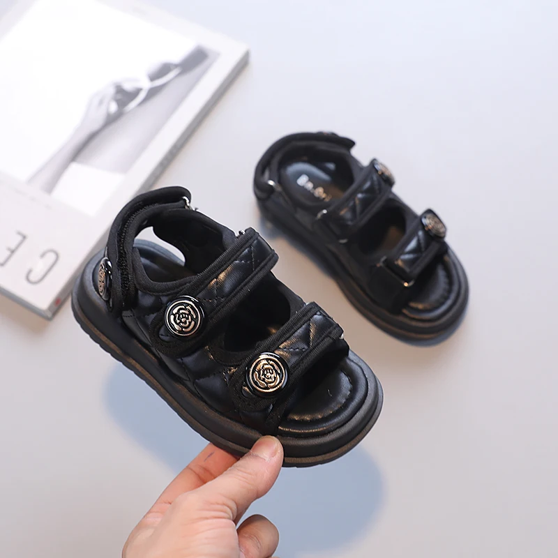 Children Summer Sandals Chic Girls Casual Sandals Solid Black Kids Fashion Princess Japanese Style Classic Flowers Buckle
