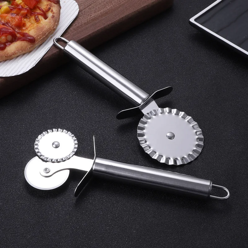 Description Picture 4 of itemPizza Roller Cutter Stainless Steel Pizza Knife Shovel Cake Crepes Multifunction Round Wave Cutter Wheels Hob Pizza Baking Tools
