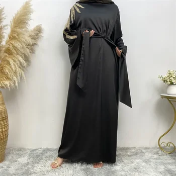 Eid Mubarek Abaya Dubai Turkey Satin Kaftan Hijab Muslim Dress for Women Oman Vestidos Islamic Clothing Ramadan Robe Party Gown