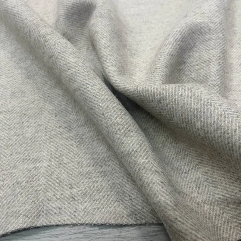 Thickened double-sided oat herringbone fall/winter coat vest fabric