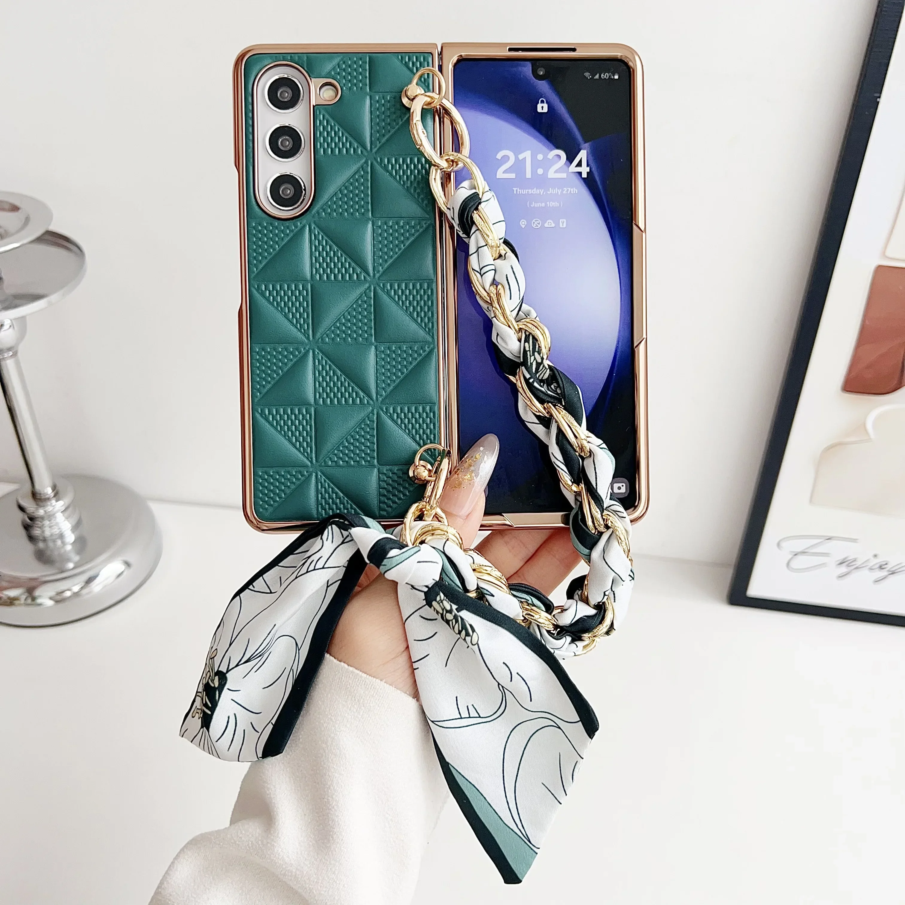 Coque de téléphone en cuir à treillis galvanisé de luxe pour Samsung Galaxy Z Flod 6 5 4 3 5G, étui de protection antichoc à la mode_voghion.com