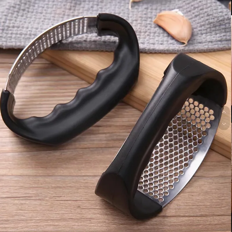 Stainless Steel Garlic Press – Effort-Saving One-Press Design with Easy-Clean Handle 2
