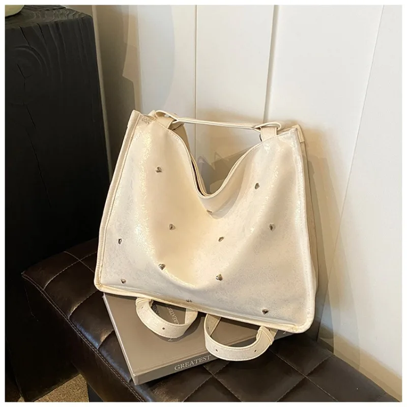 2024 New Fashion Versatile Korean Edition Large Capacity Light Commuter Shoulder Tote Bag Backpack 2