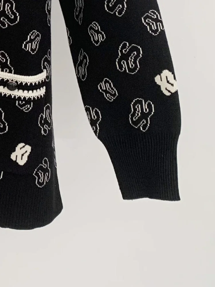 Fashionable and Simple Autumn and Winter Commuter Embroidery Knitting Cardigan Jacket 3