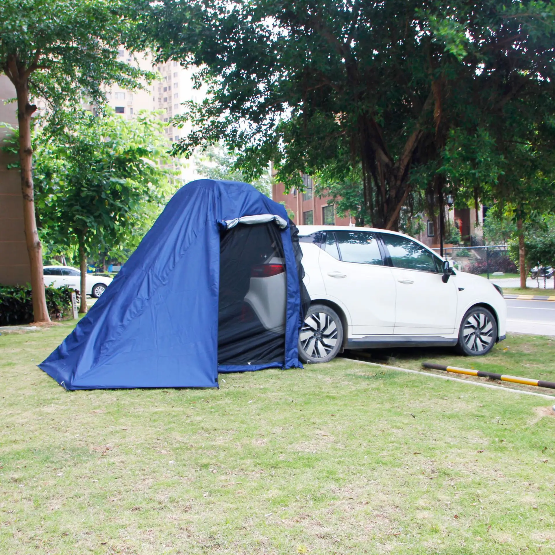 Car Trunk Tent Inflatable Car Tents For Camping Suv 4-6 Person SUV