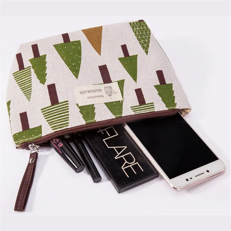 Soft Cosmetic Bag Canvas Bear Women Travel Storage Bag Toiletries Organize Cute Cosmetic Bag Portable Make Up Bags - 3