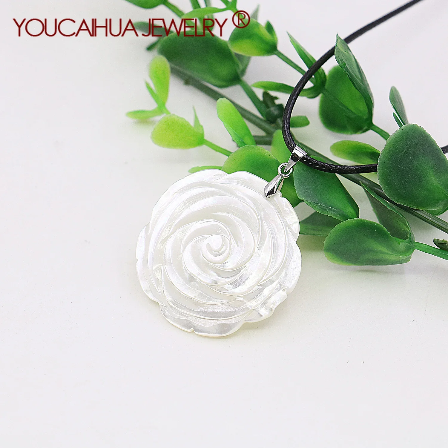 

35mm Natural White Shell Rose Pendant,Carved Shell Pendant DIY Necklace Pendant, Women's Jewelry,Lover's Gift,Jewelry Making