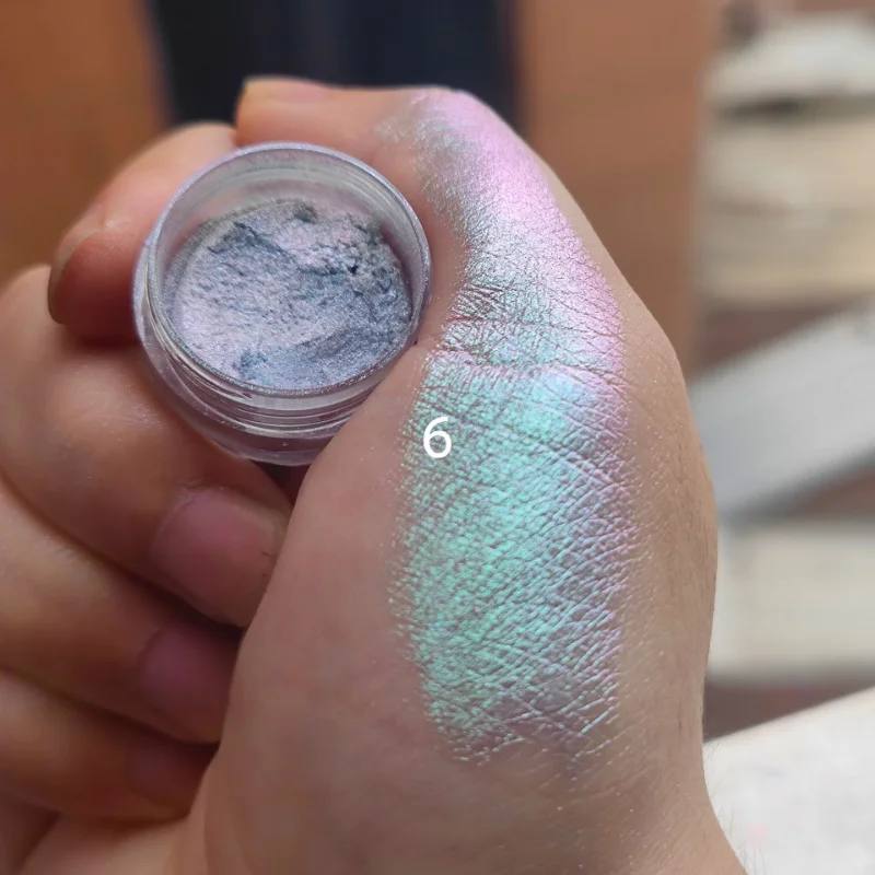 Chrome Eyeshadow Glitter High Pigmented Chameleon Eyeshadow Color Gradient Shiny Sparkling Powder For Music Festival